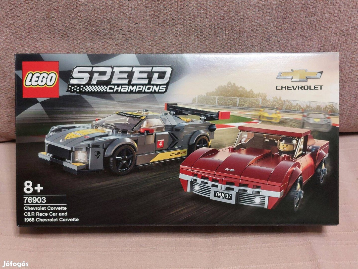 Új Lego Chevrolet Corvette C8.R Race Car és 1968 Chevrolet 76903