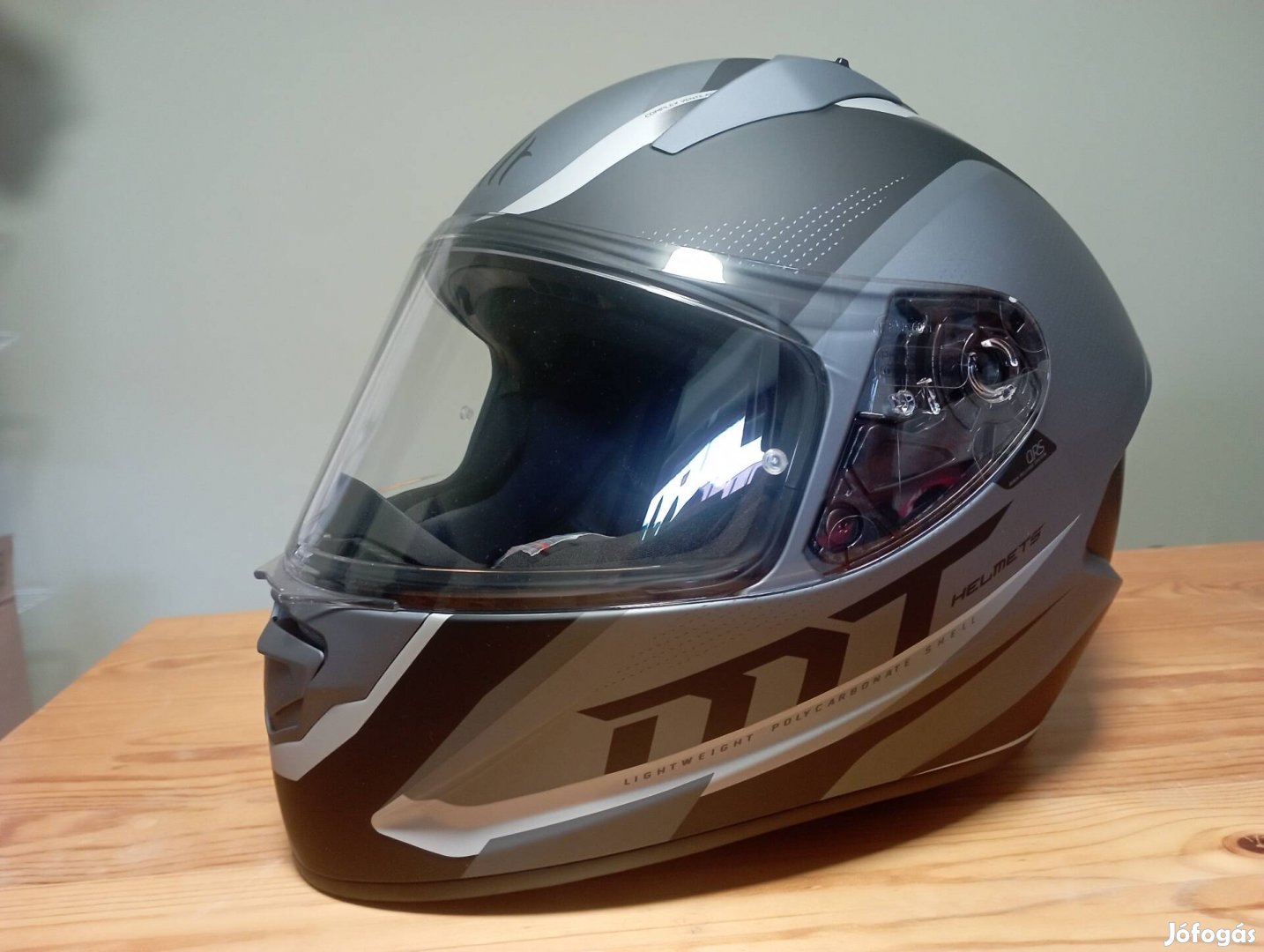 Új MT helmets Bukósisak!