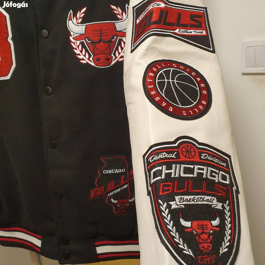 Új M-es Chicago Bulls NBA varsity bomber dzseki kabát