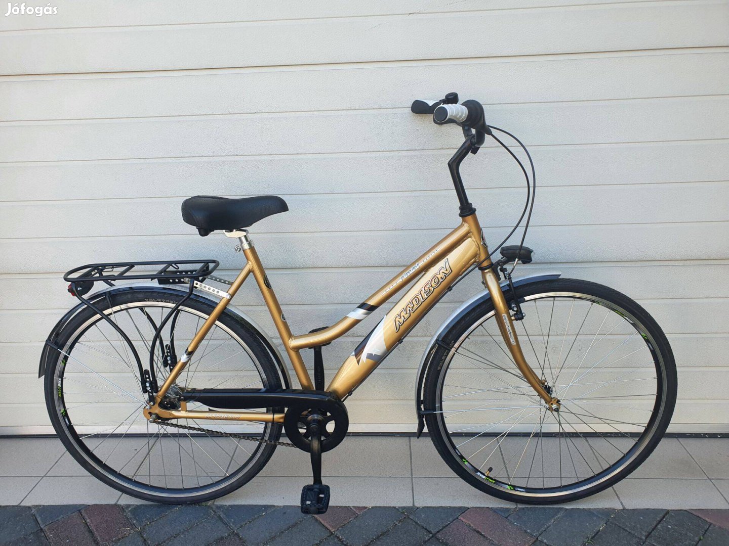 Új Madison Rimini Női kerékpár (10) eladó Kalocsán (28")