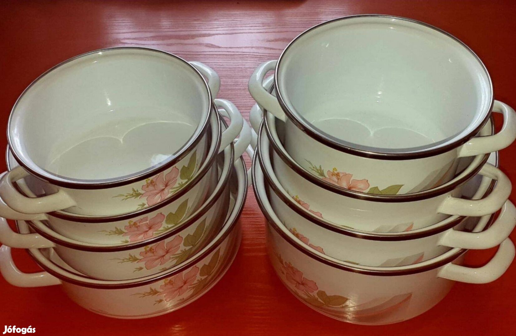 Új Magyar egyeseével zománcozott Edénykészlet 8 edény 2 fedő