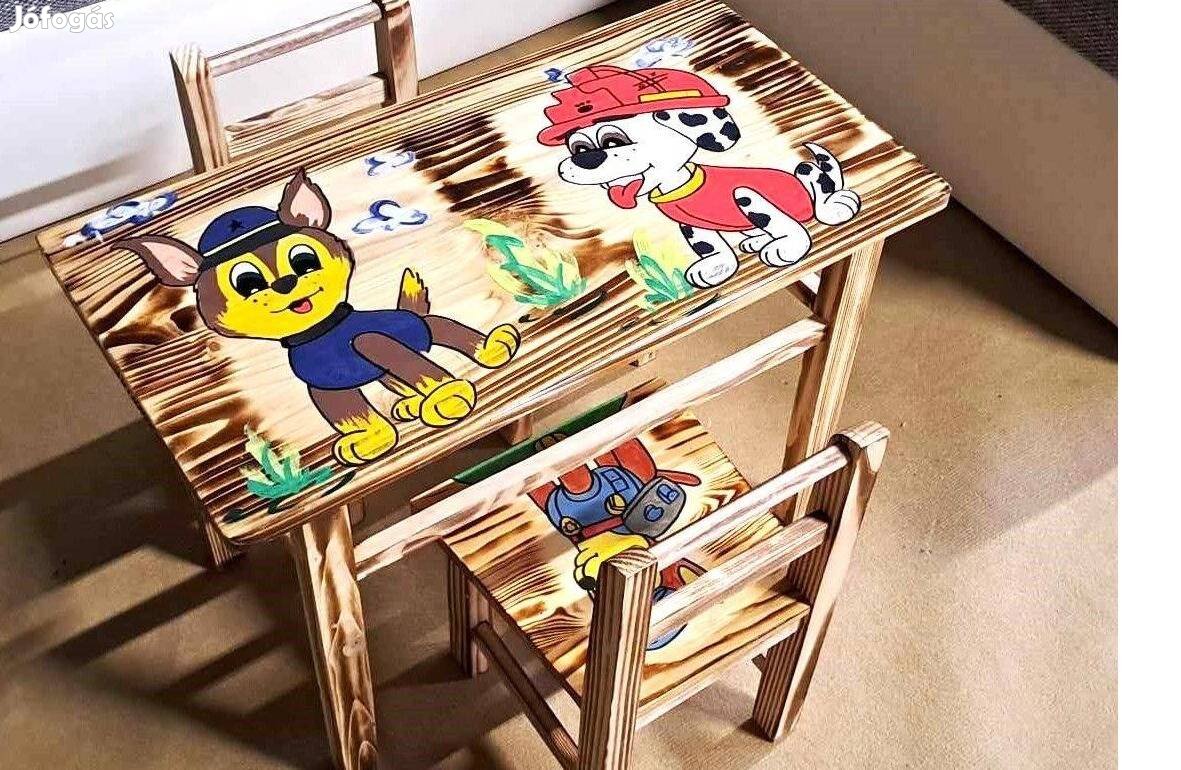 Új Mancsőrjárat gyermek asztal székekkel (fenyő, utolsó darab)