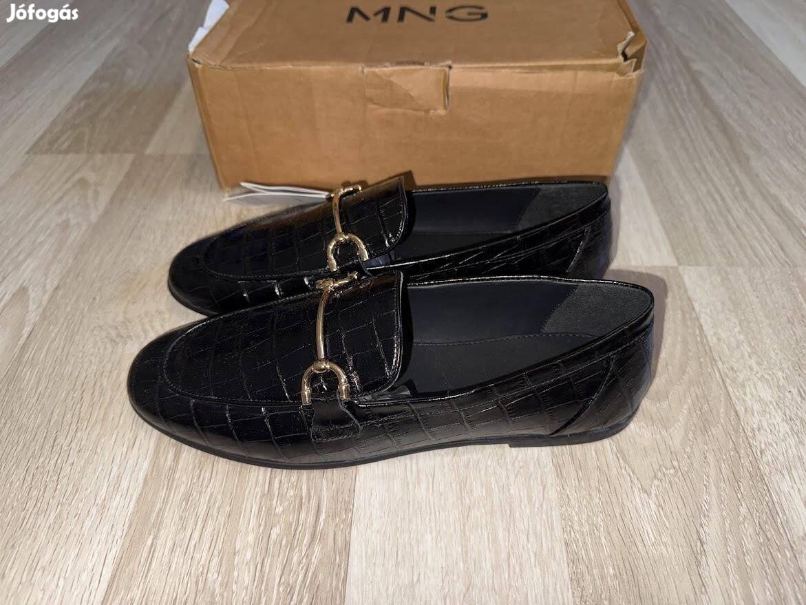 Új Mango bőr mokaszin cipő 37 -es