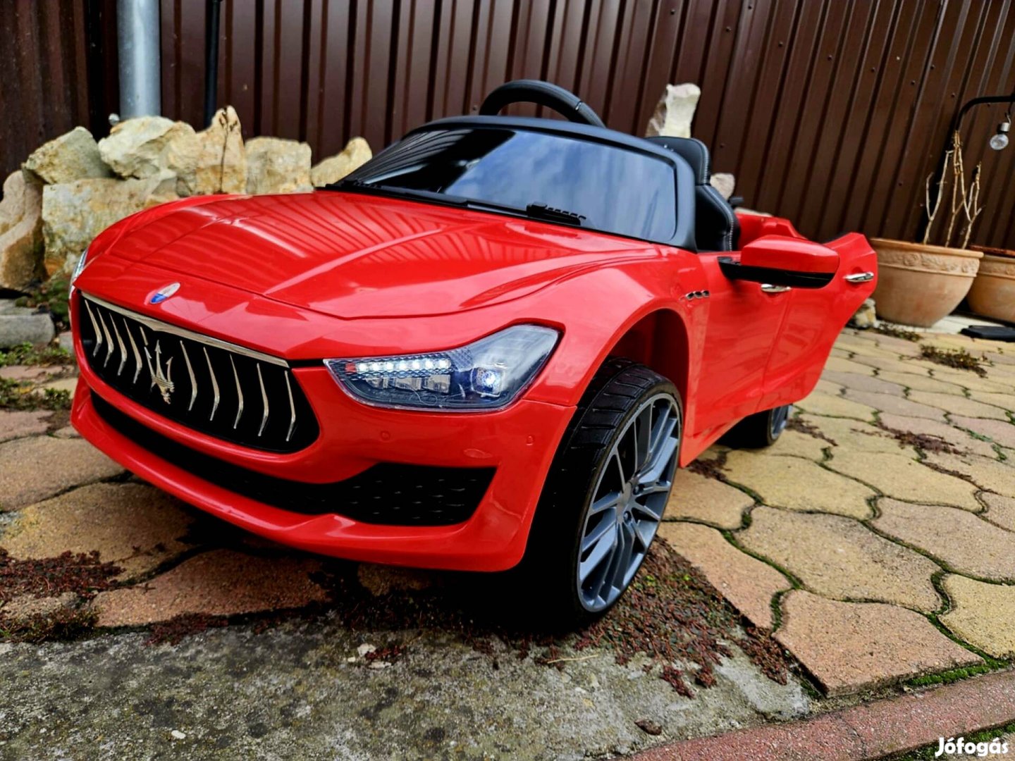 Új Maseratti Ghibli gyerek elektromos sport autó 12V.