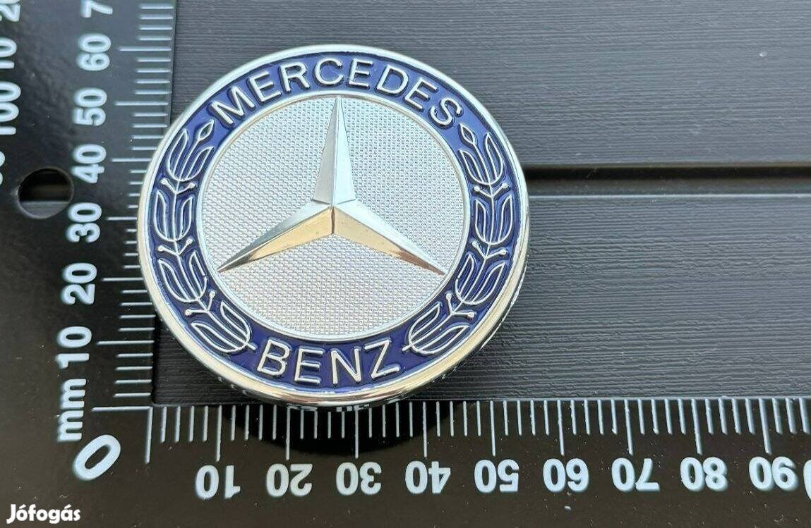 Új Mercedes 57mm Gépház Géptető Motorház JEL Logo Embléma A2048170616