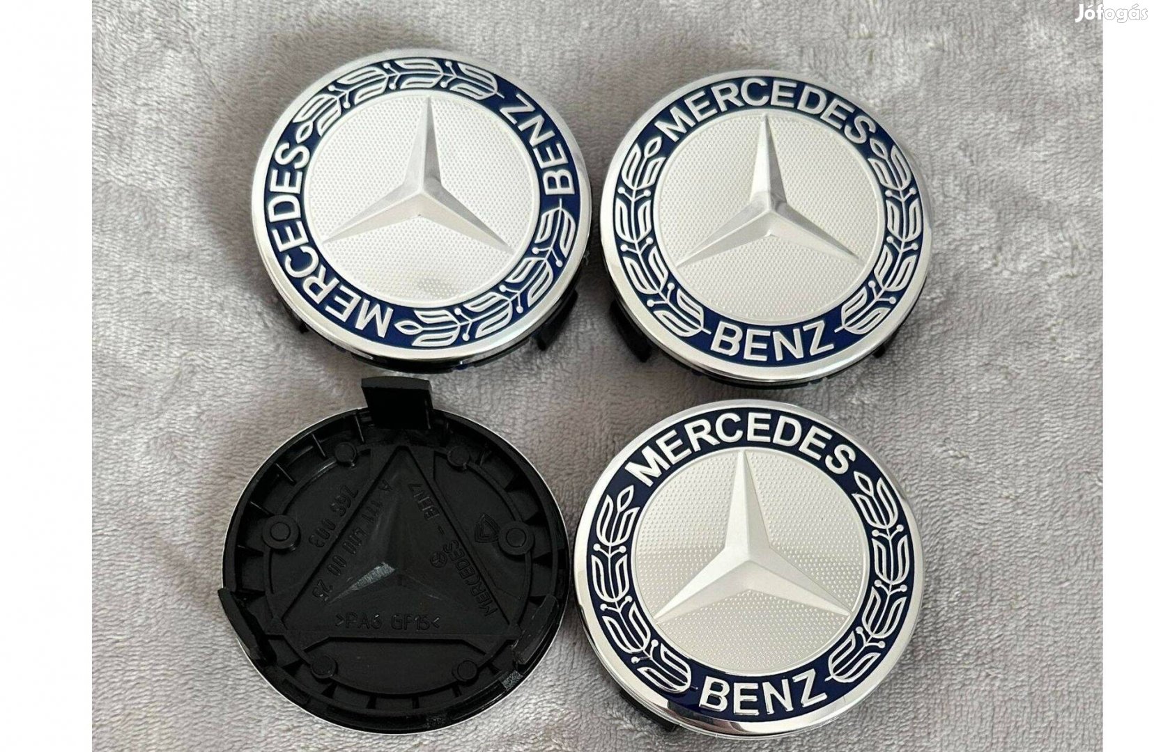 Új Mercedes 75mm felni kupak alufelni közép felnikupak A1714000025