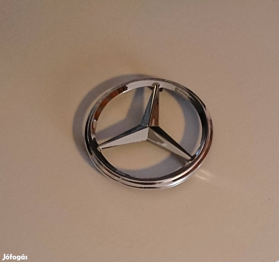 Új Mercedes 85 mm-es embléma eladó! 