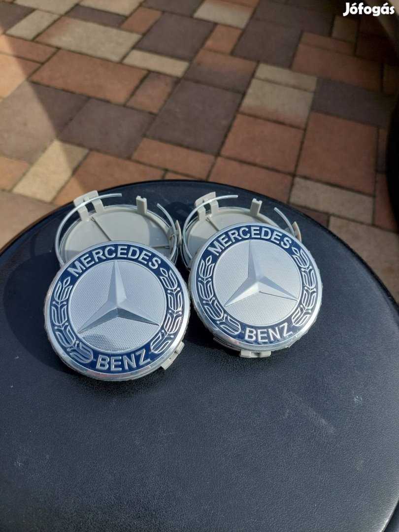Új Mercedes Benz felni kupak szett 75