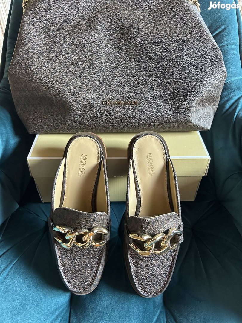 Új Michael Kors loafer