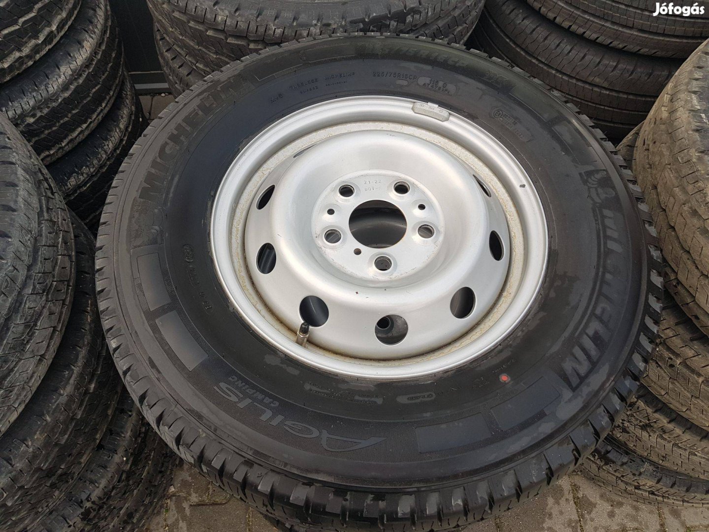 Új Michelin Agilis camping 225/75R16CP 116Q lakóautó  kerék 2024