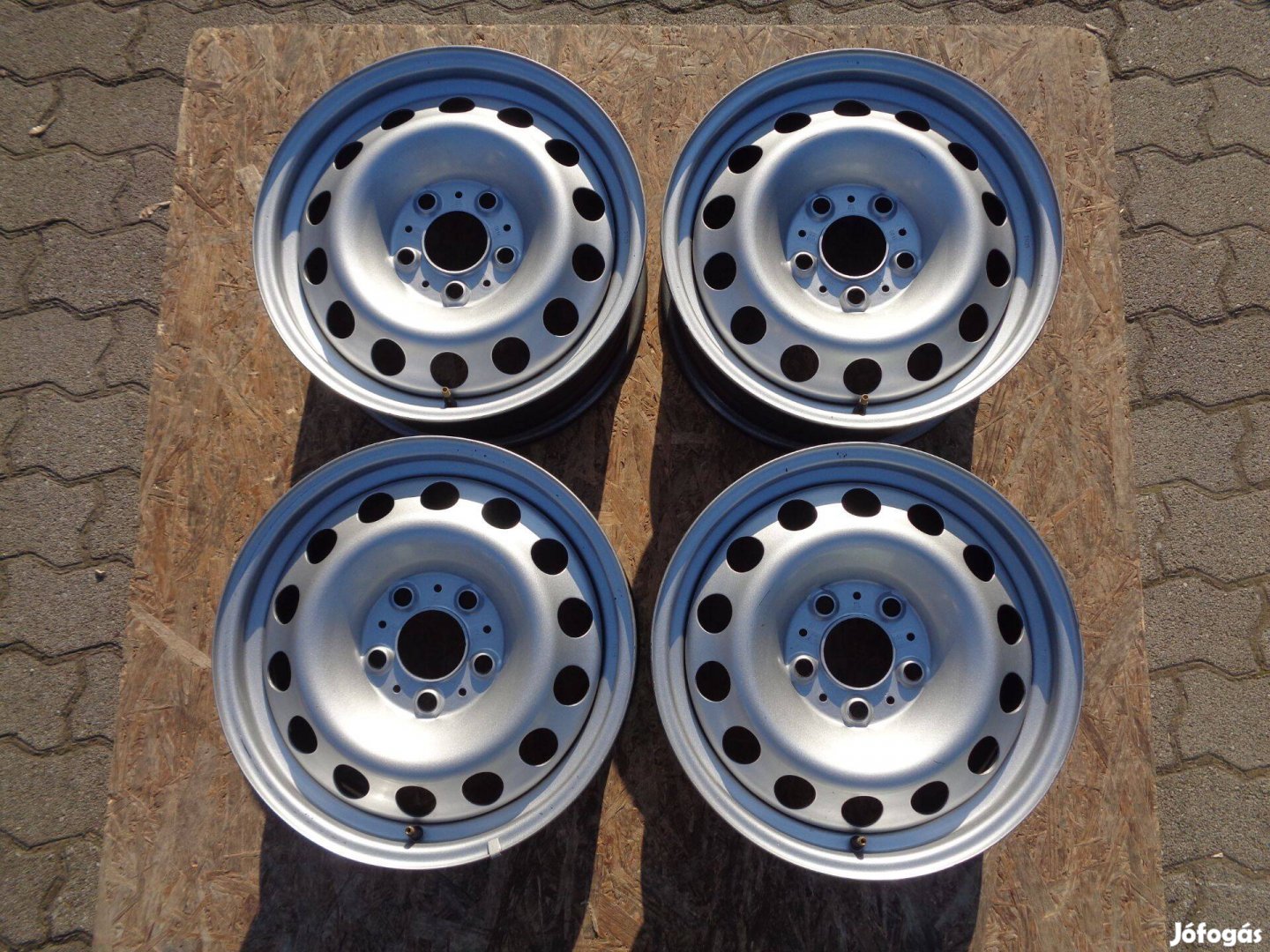 Új Mini, BMW lemezfelni 16-os, 5×120-as osztóval eladó