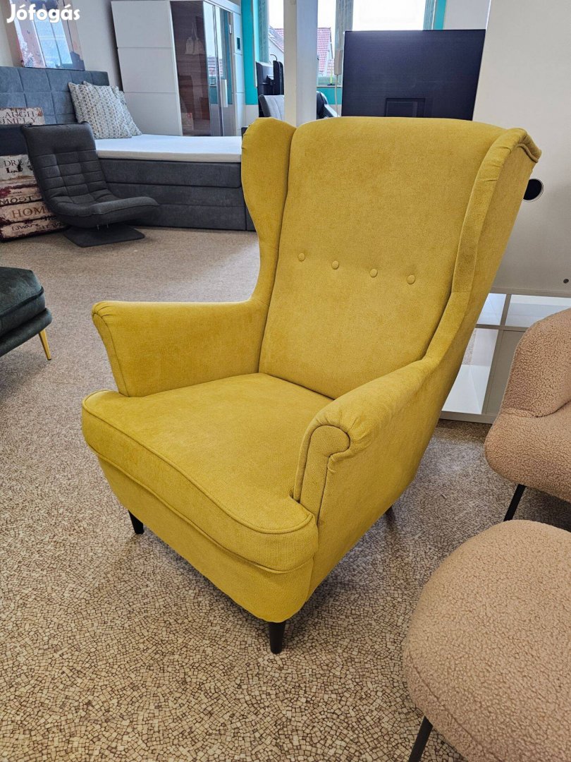 Új Mömax Otto füles fotel 1 db