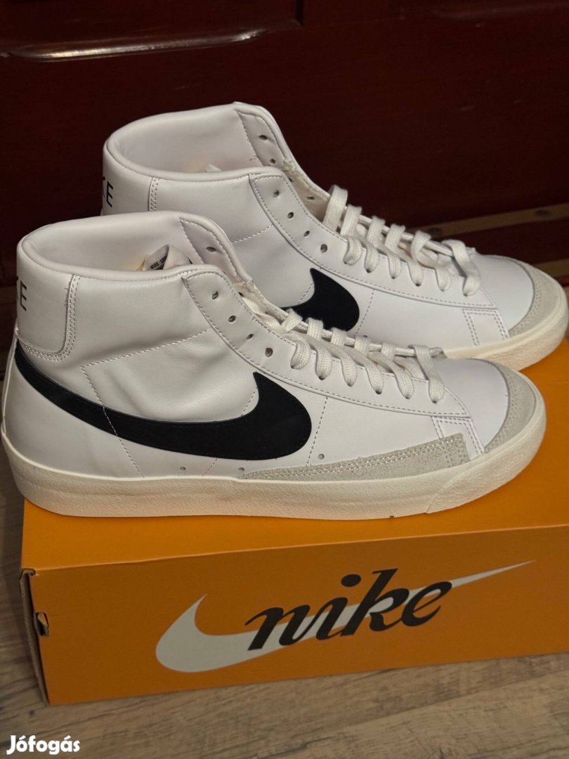 Új Nike Blazer Mid 77 Vntg 44,5