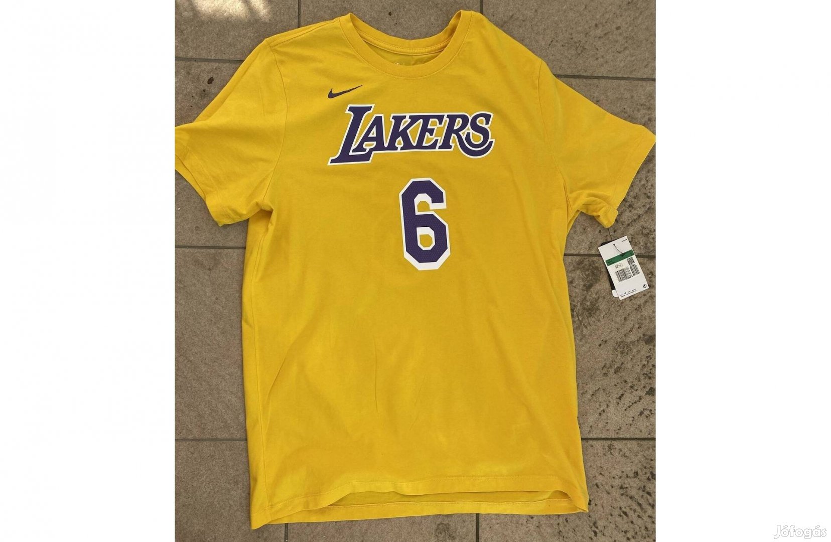 Új Nike Férfi NBA Los Angeles Lakers Lebron James Póló XL-es