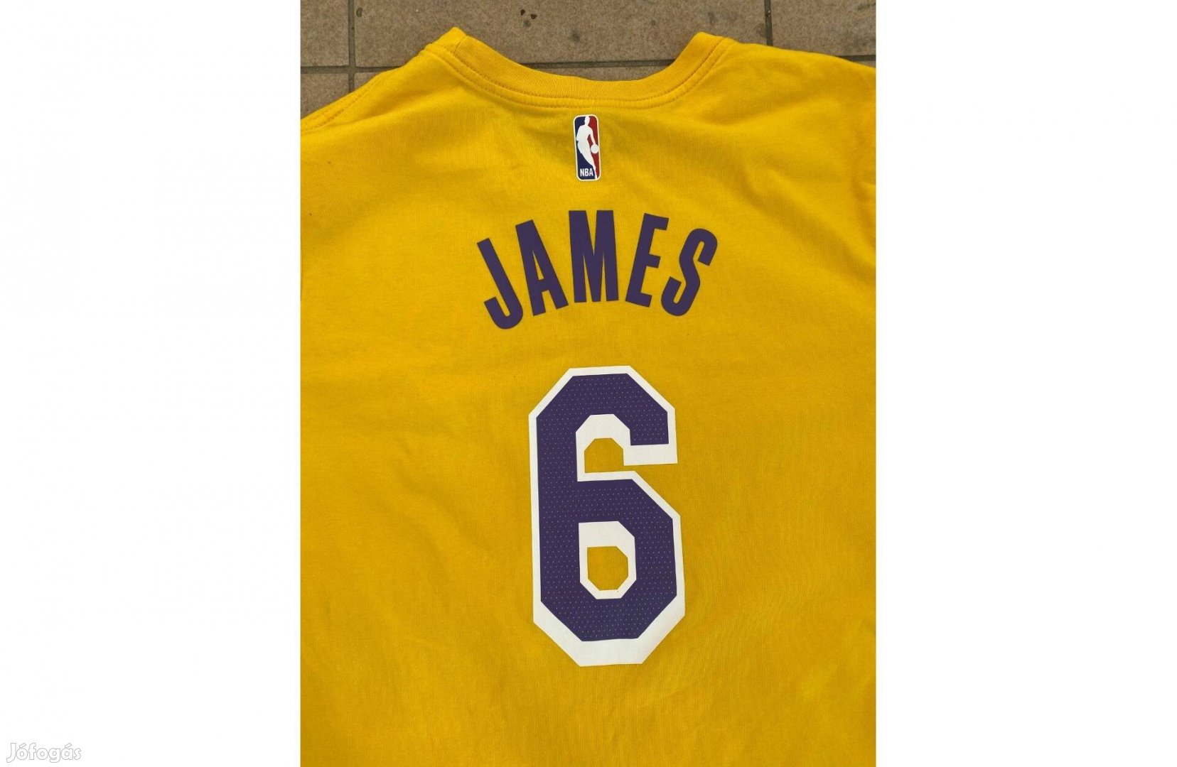 Új Nike Férfi NBA Los Angeles Lakers Lebron James Póló XL-es