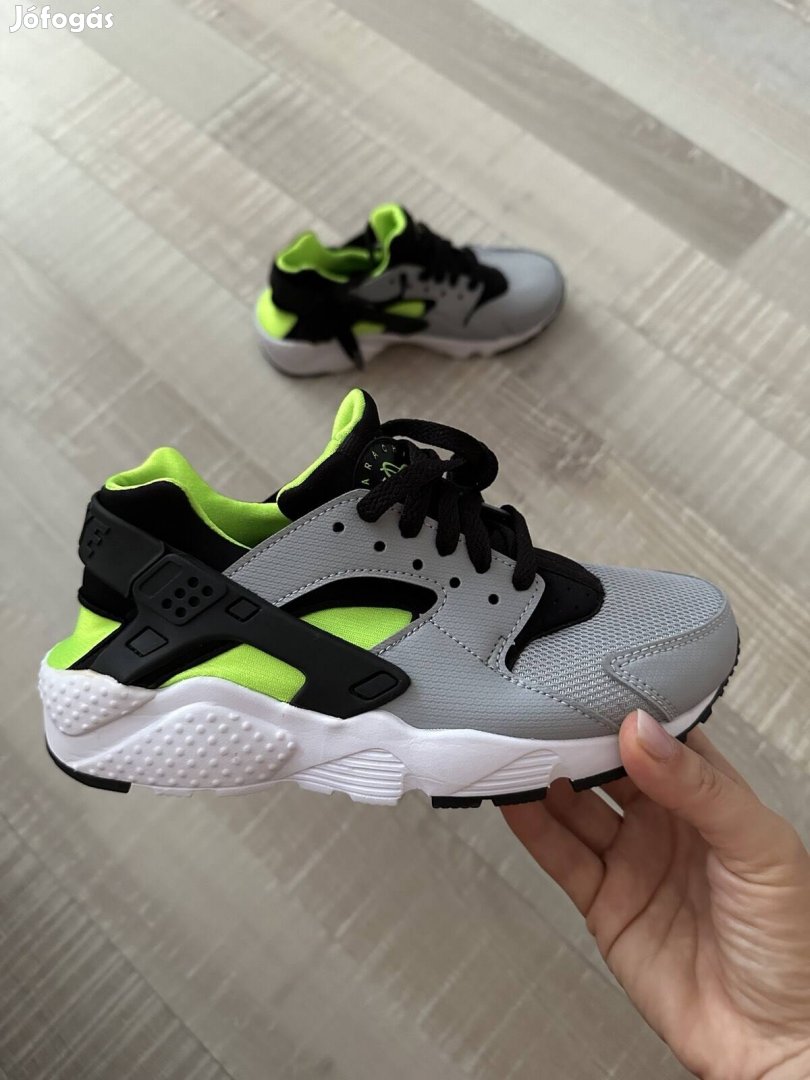 Új Nike Huarache sport cipő (36)