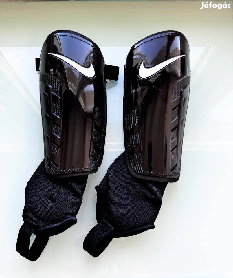 Új Nike Park Shield bokavédős sípcsontvédő (XL)