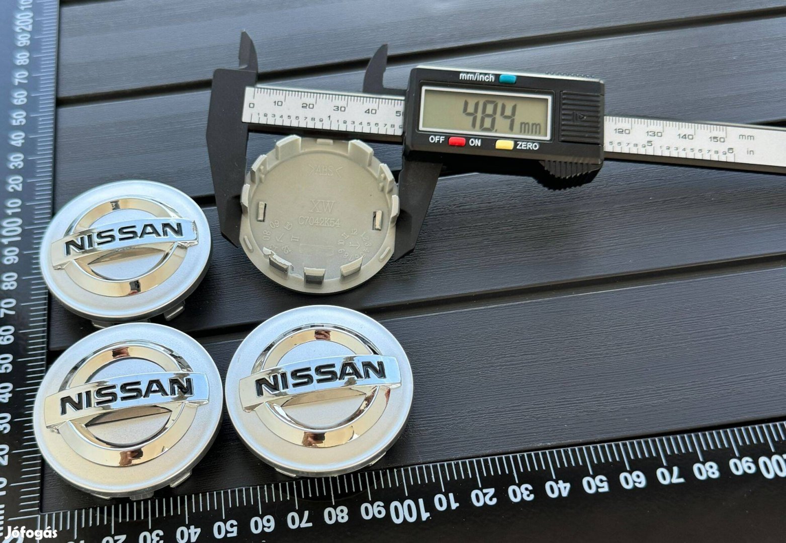 Új Nissan 54mm Alufelni felni kupak közép felnikupak felniközép sapka