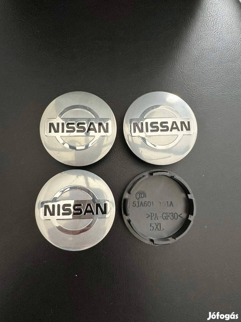 Új Nissan 56mm felni kupak alufelni közép felniközép felnikupak