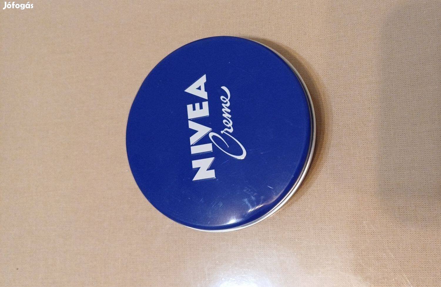 Új Nivea kék fém dobozos krém ( 75 ml)