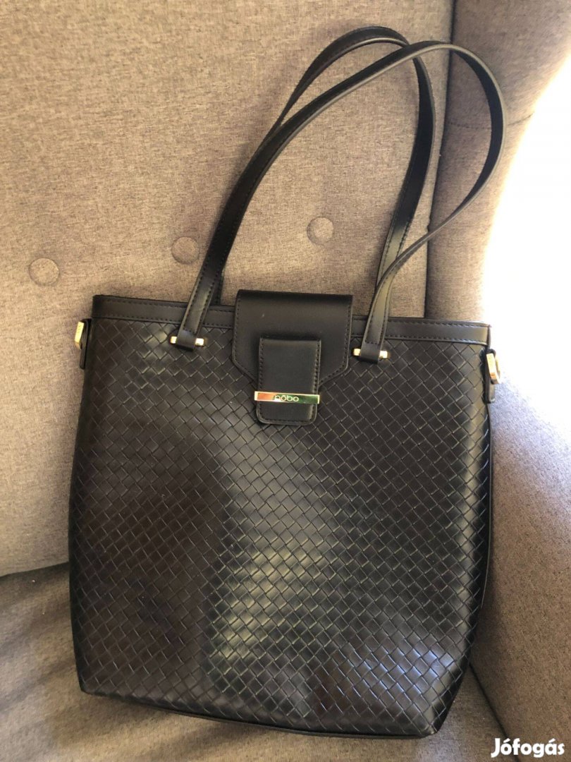 Új Nobo fekete női táska