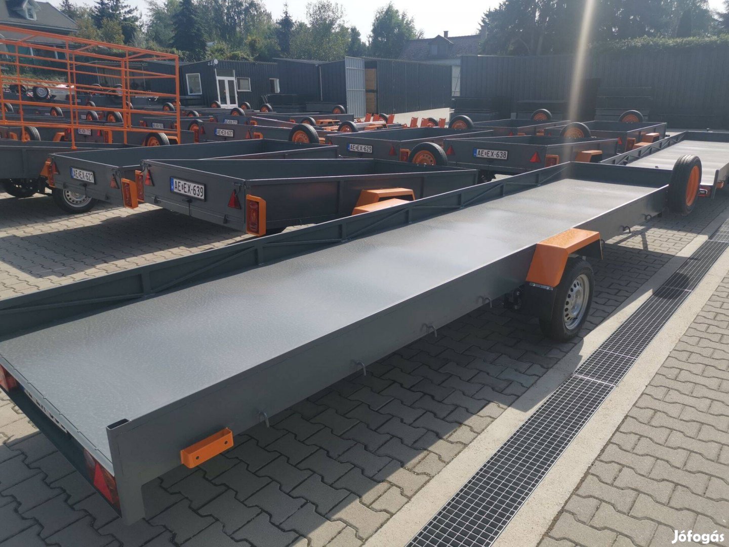 Új Orange hosszúanyag szálanyag szállító utánfutó (130x600 cm)