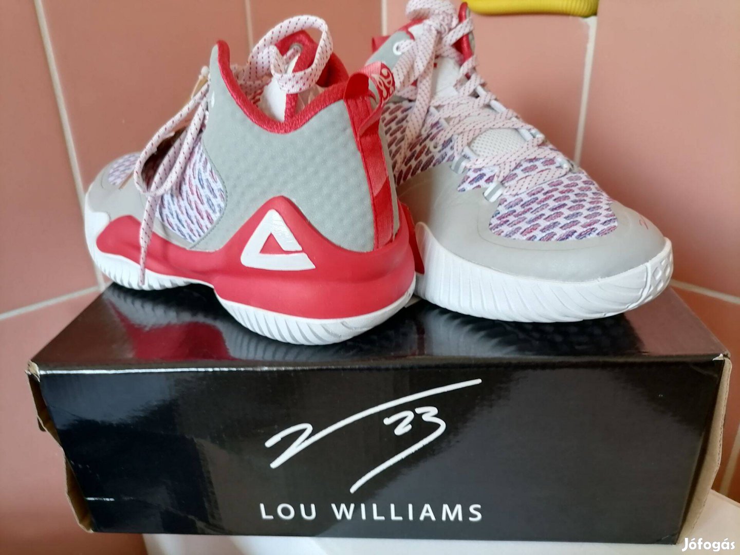 Új Peak Lou Williams 40-es kosárlabda cipő