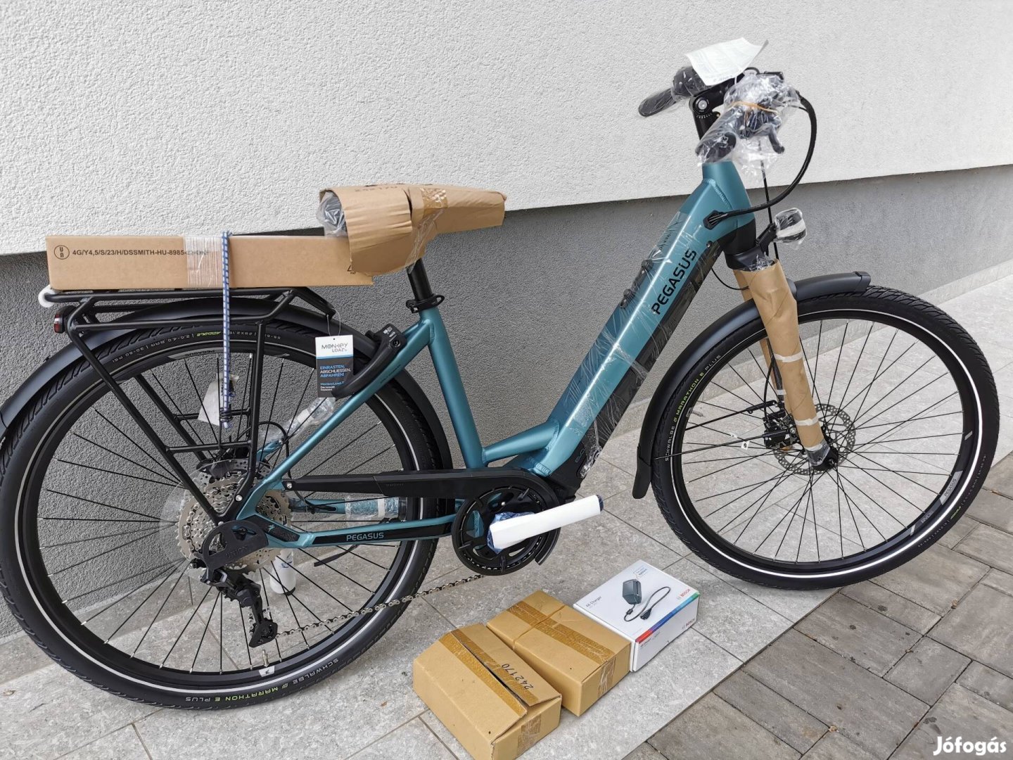 Új Pegasus 28" női trekking ebike kerékpár Bosch e-bike elektromos  