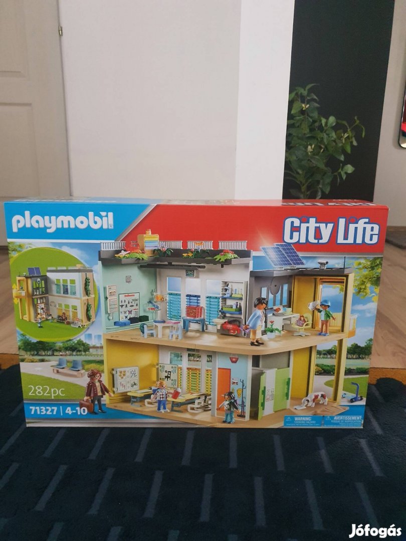 Új Playmobil nagy iskola 71327