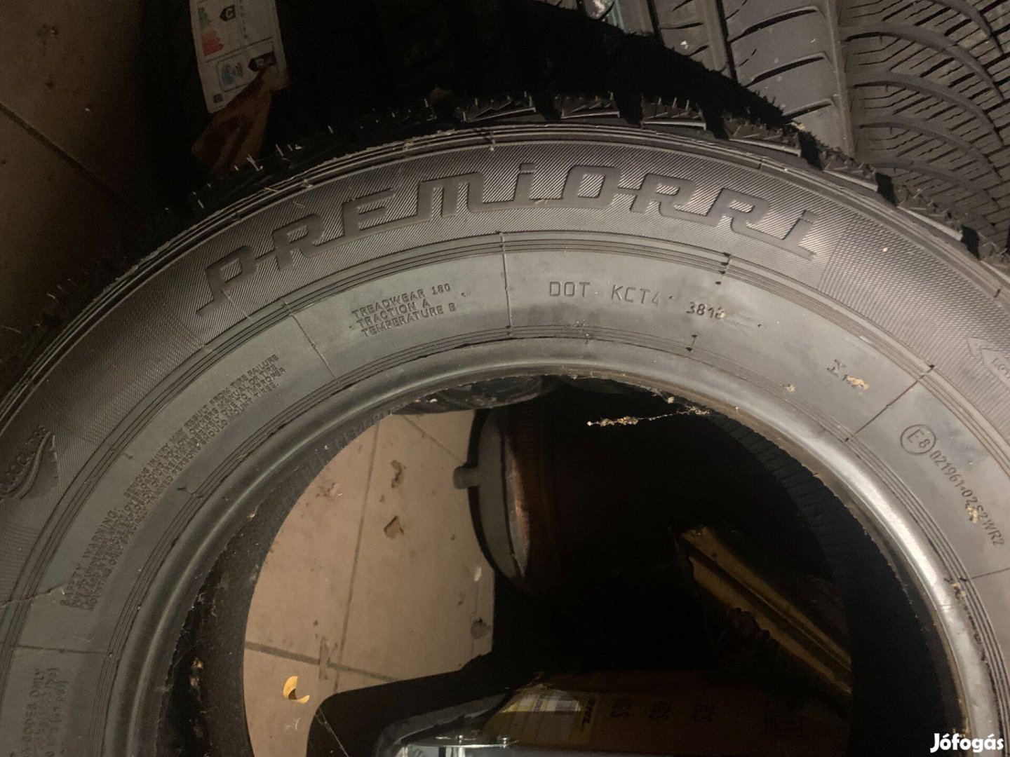 Új Premiorri Viamaggiore 215/65 R16 98T Téli Gumiabroncs Autó Gumi
