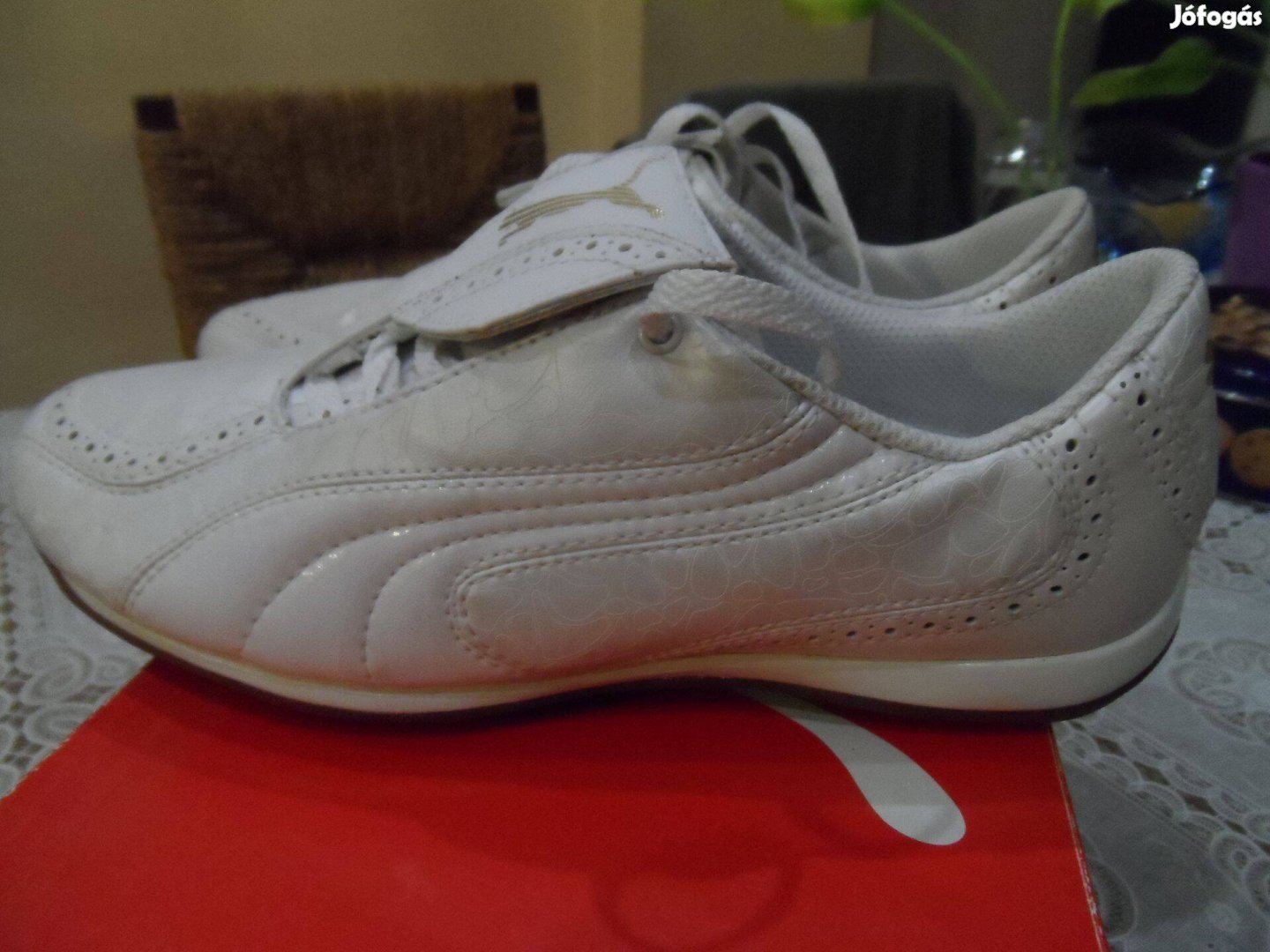 Új Puma 36-os fehér női sportcipő