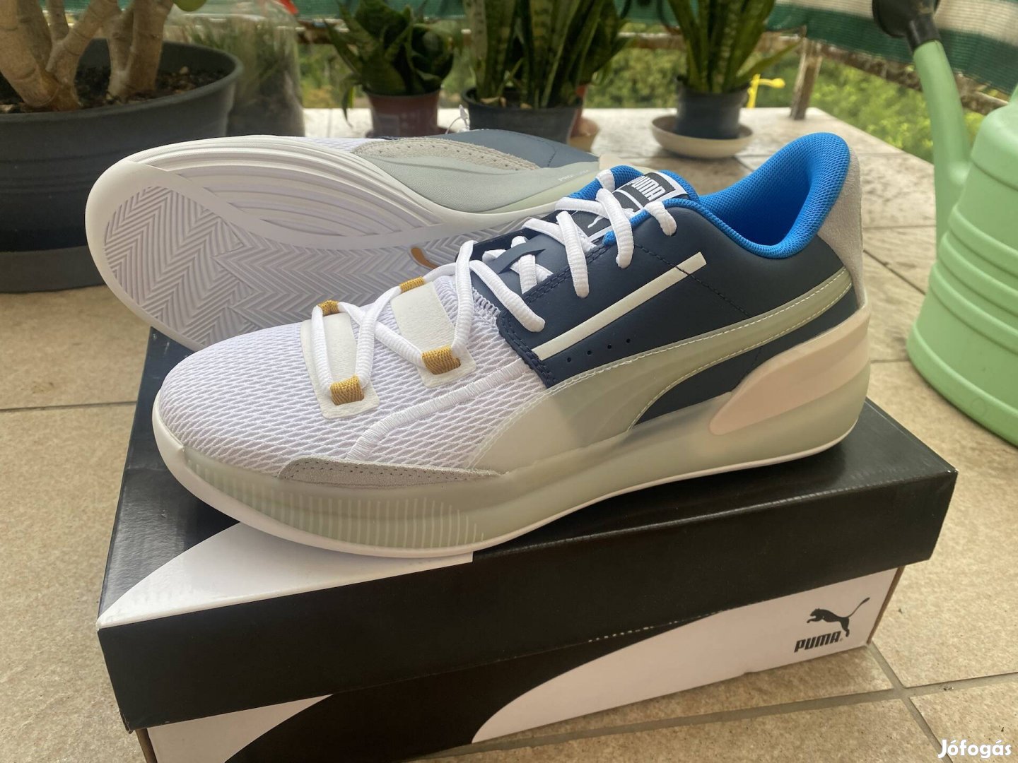 Új Puma Clyde Basketball Kosárlabda Trainer Cipő 43-as