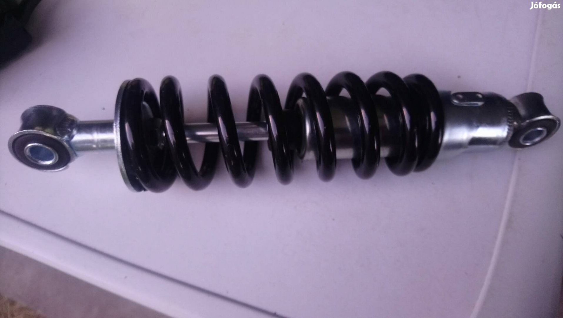 Új Qvad 110ccm hátsó teleszkóp