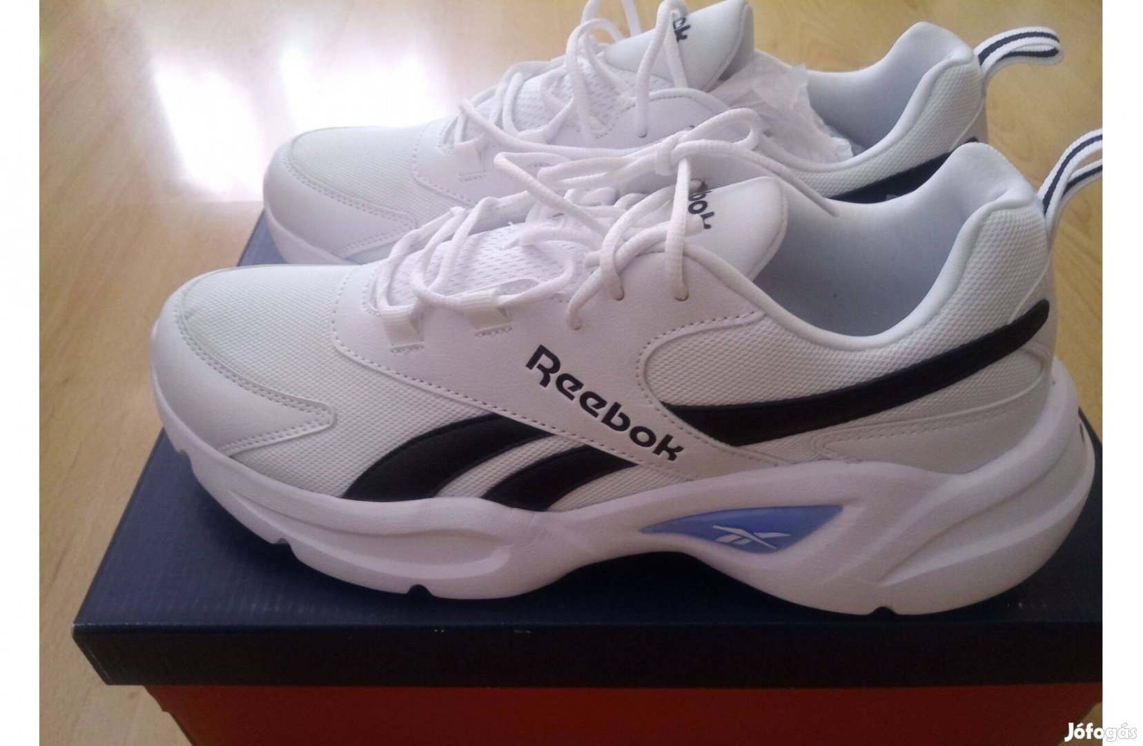 Új Reebok sportcipő 45,5-ös