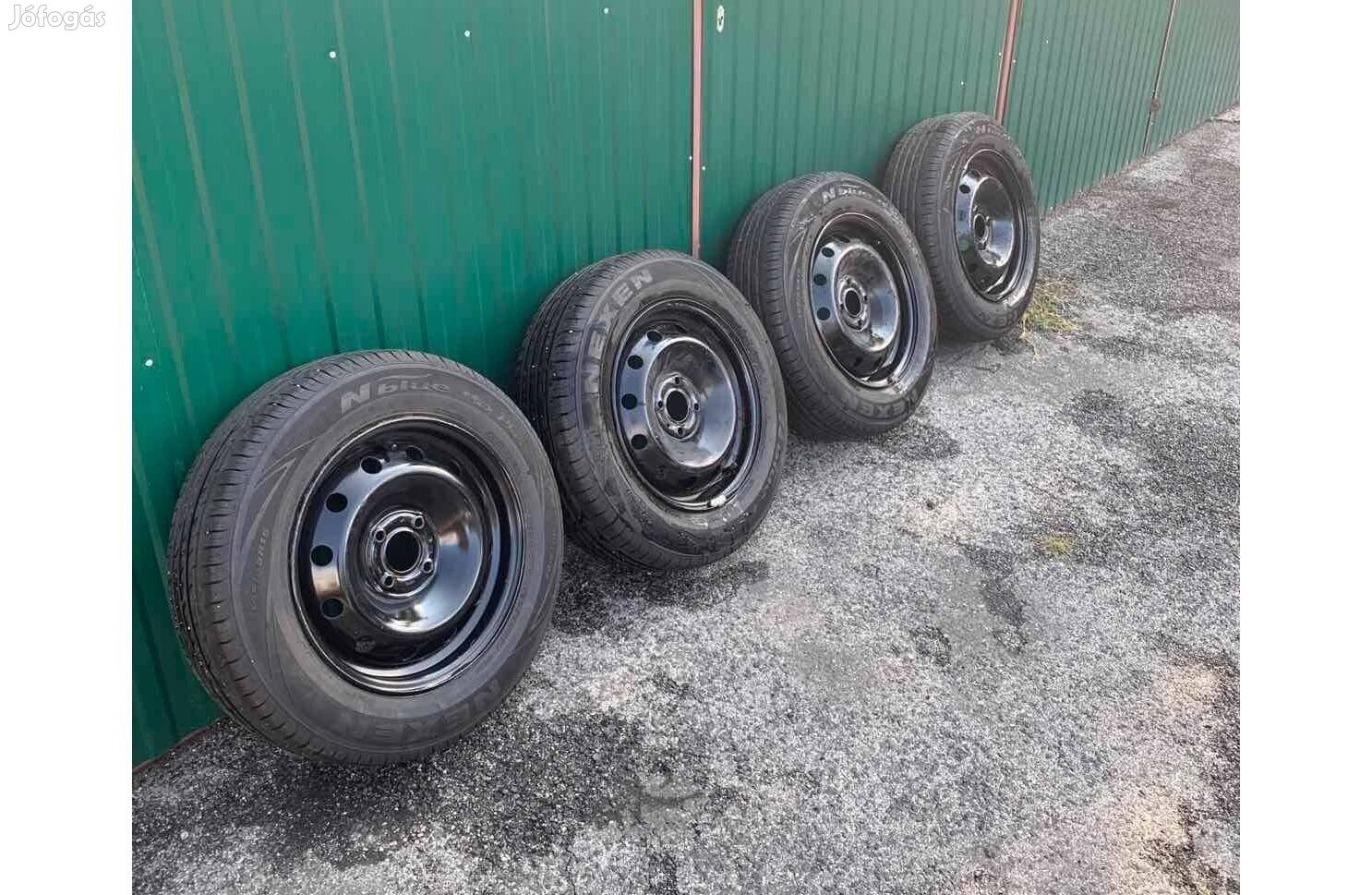 Új Renault kerék lemezfelni felni gumival 4x100 195/65 R15