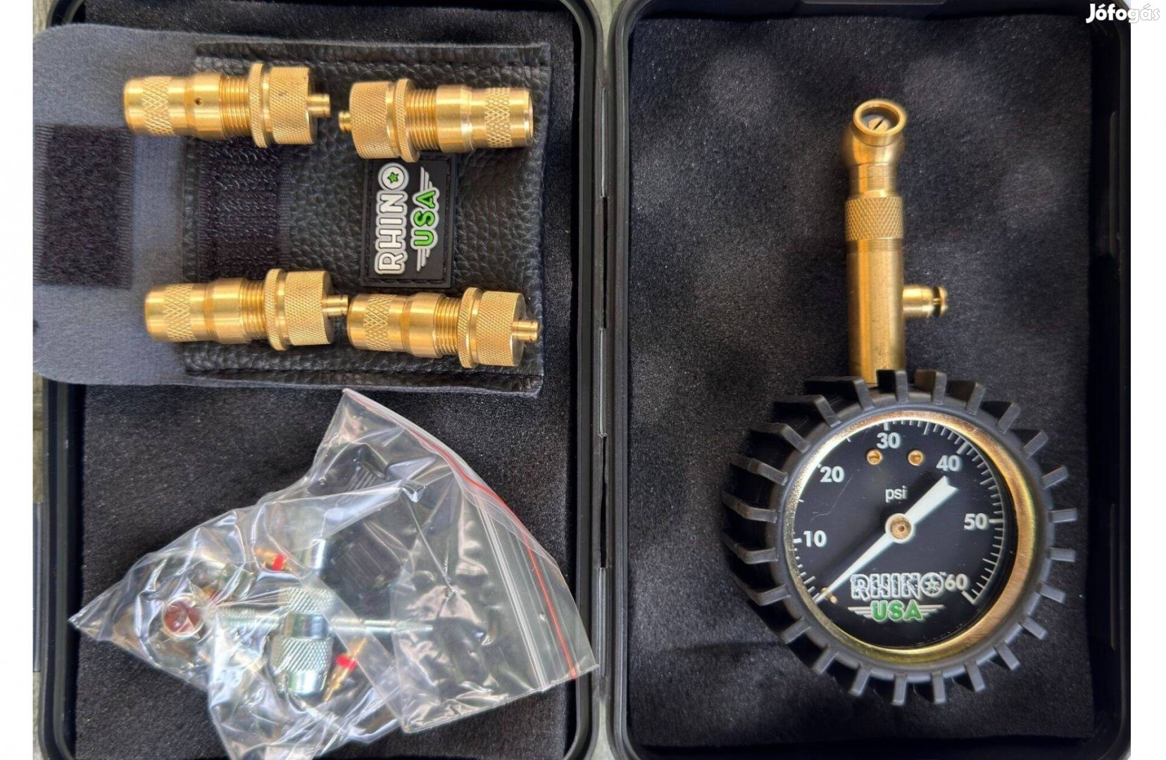 Új Rhino USA Pro Gumi Leeresztő Szett Tire Deflator Kit