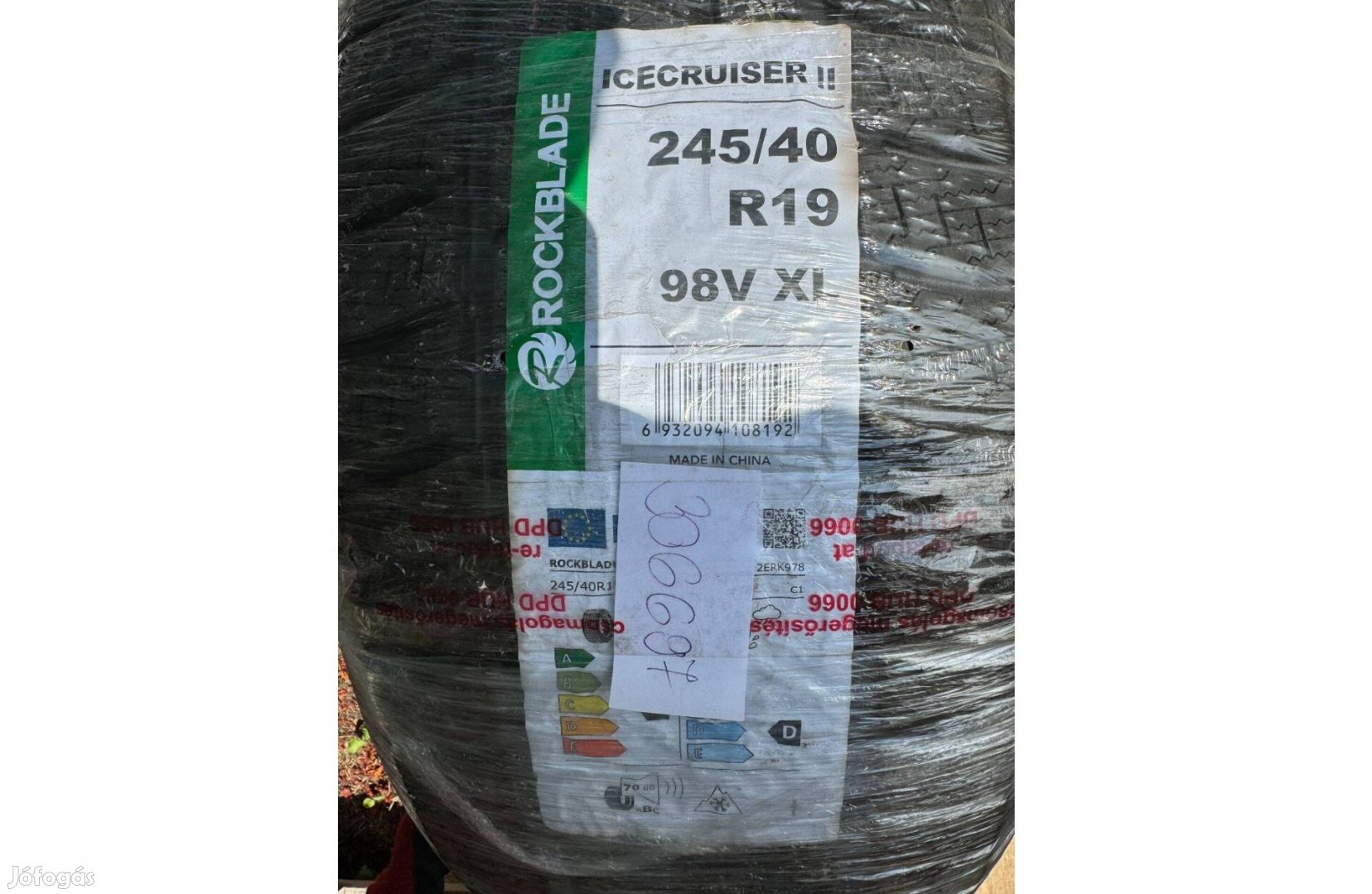 Új Rockblade Icecruiser 2 245/40 R19 98V XL Autó Téli Gumi Abroncs