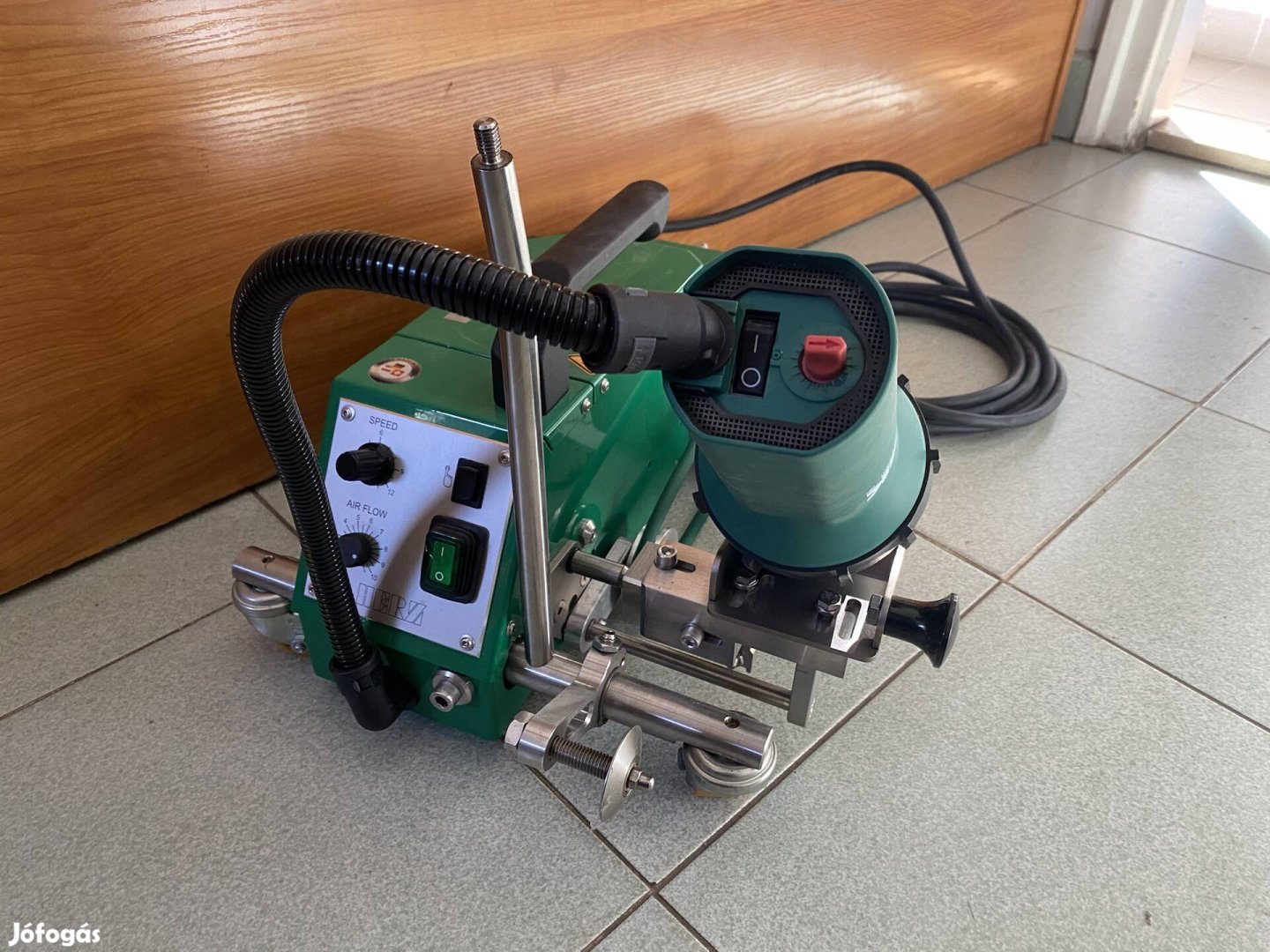 Új Roofon automata PVC hegesztő