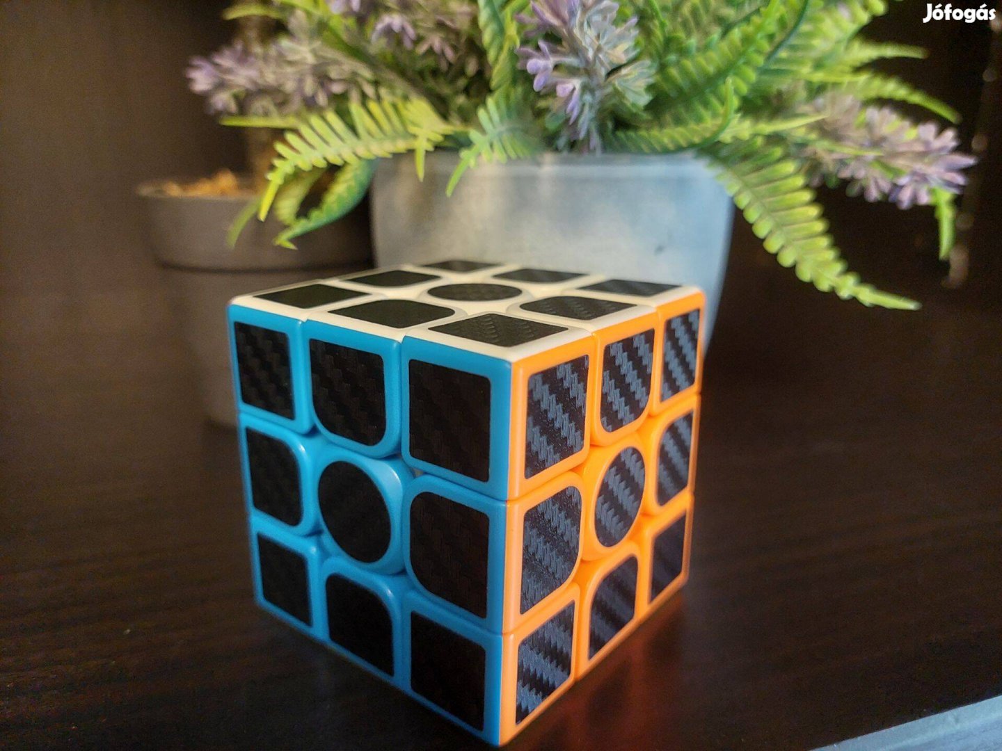 Új Rubik Kocka 3x3x3 Akadásmentesen Forgatható Szénszálas mintával Pro