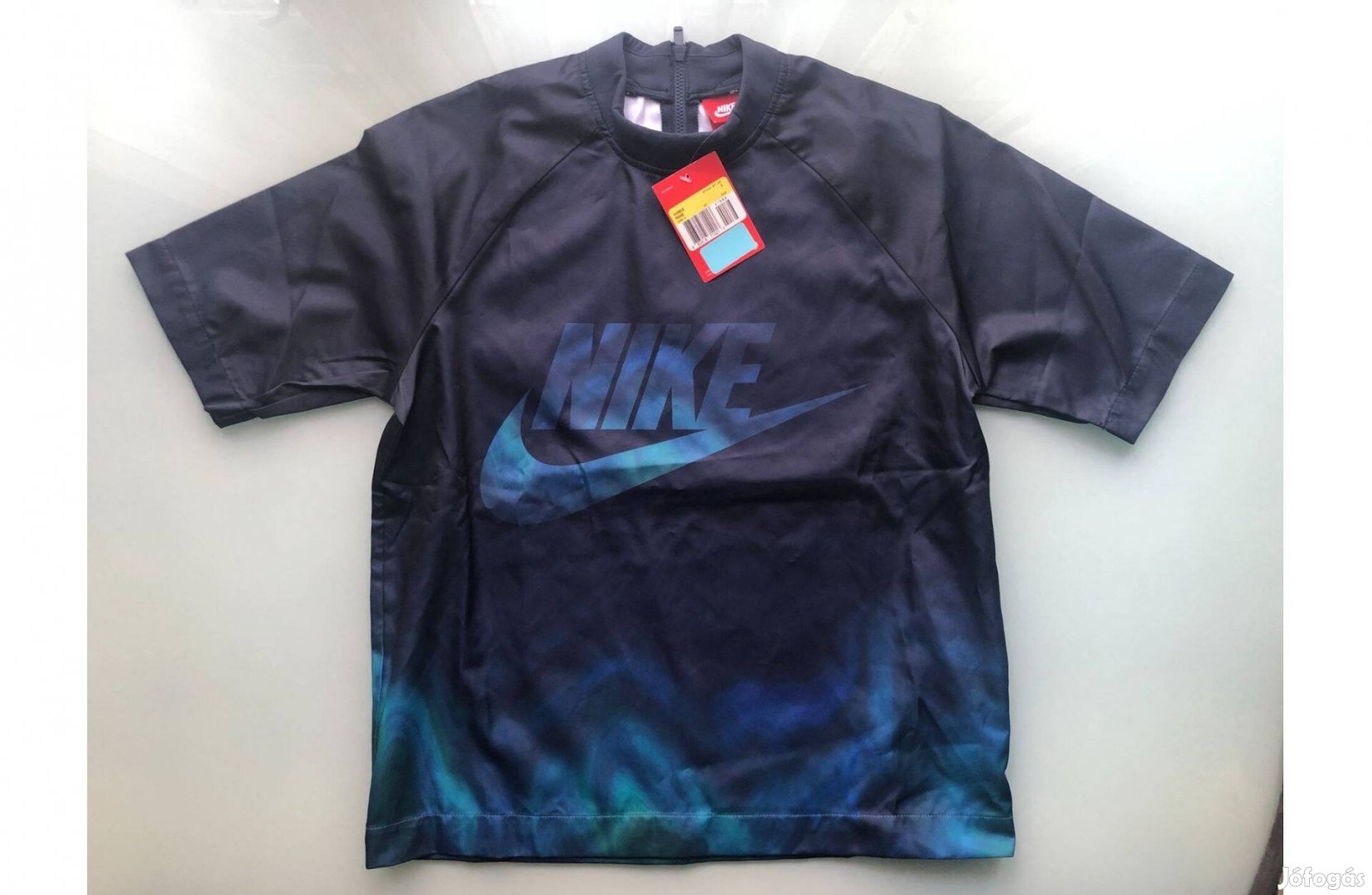 Uj S Nike Noi Edzo Felso Fitness AOP Top Póló 836214-451