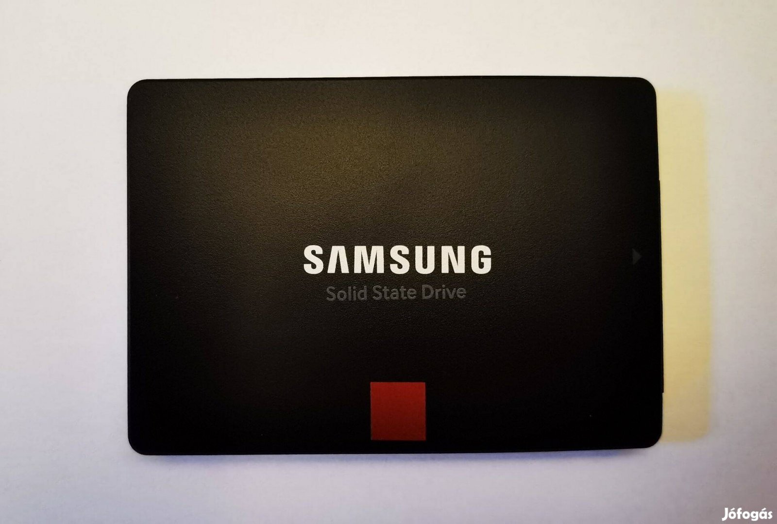 Új Samsung 860 Pro 256GB prémium SSD meghajtók