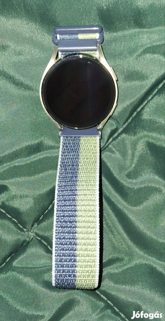 Új Samsung Galaxy Watch 6 Okosóra