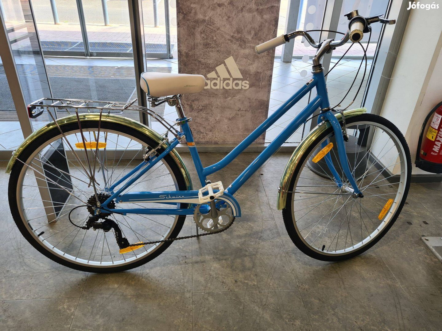 Új Schwinn 28" női kerékpár