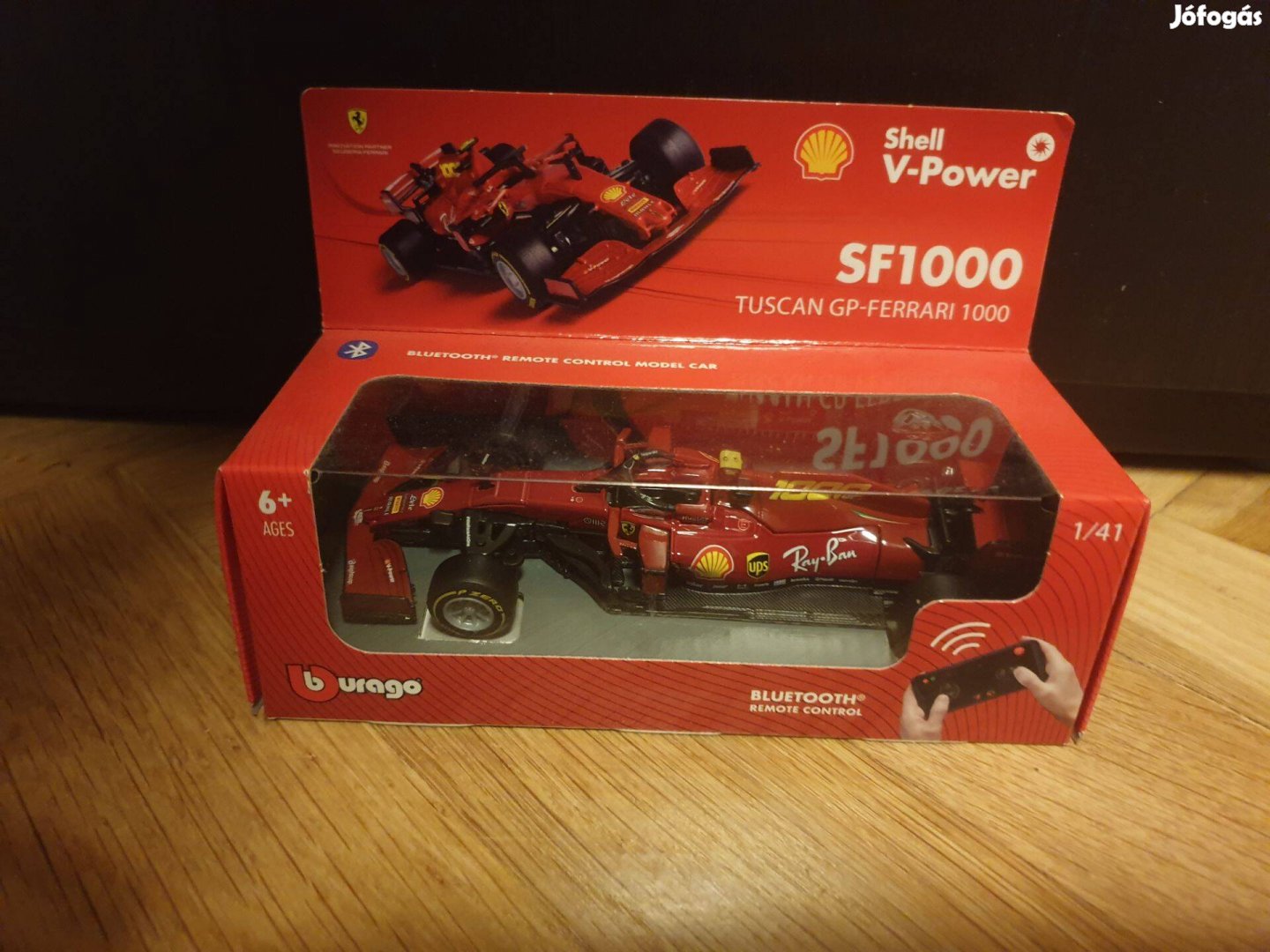 Új Shell Bburago Ferrari SF1000 Bluetooth távirányítós autó