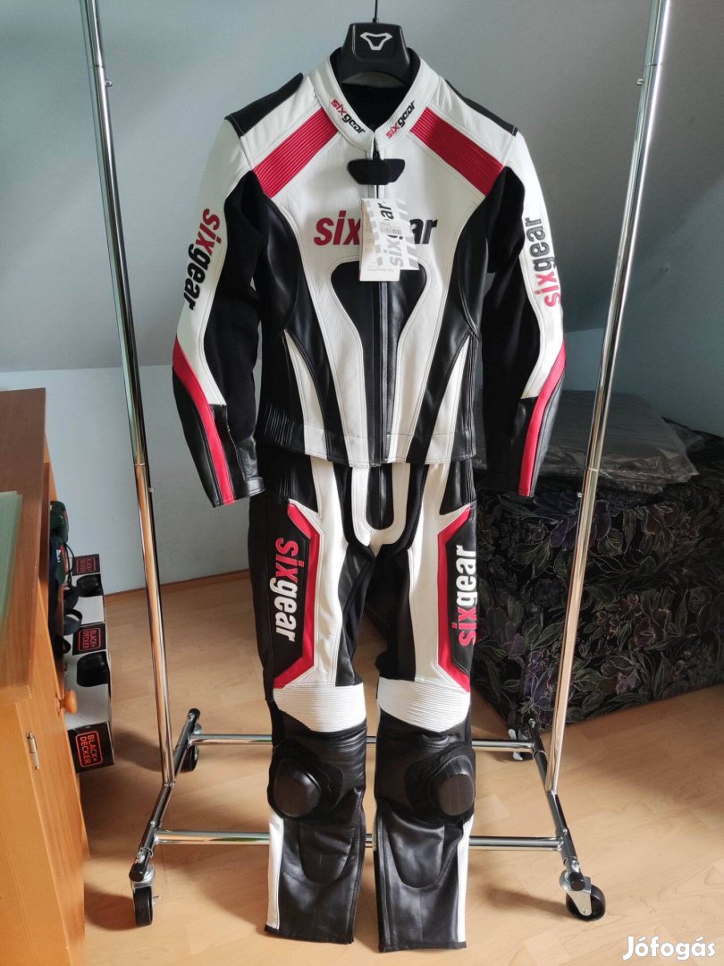 Új Sixgear Lady motoros bőrruha M-es méretben eladó