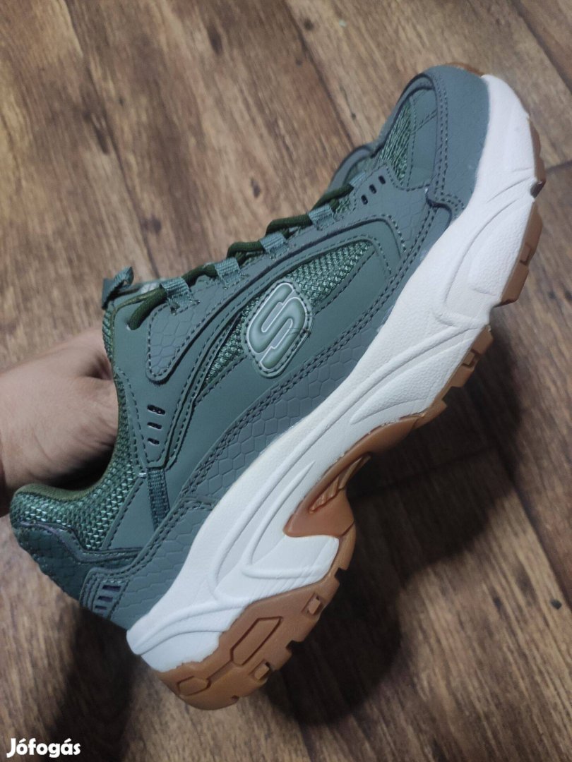 Új Skechers Stamina - Classy Trail bőr cipő - 38