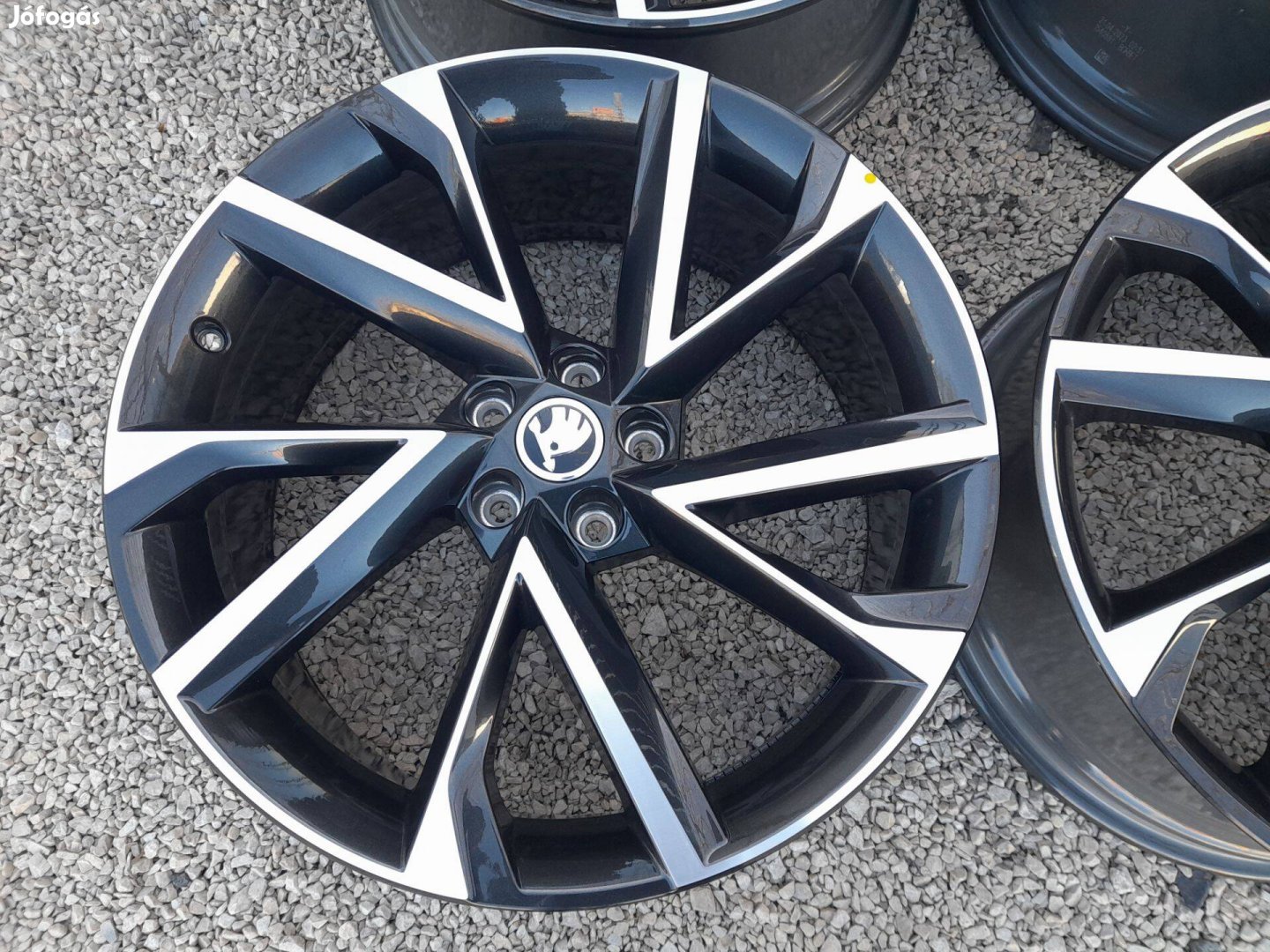 Új Skoda kodiaq rs vega VW tiguan gyári alufelni 5x112 20"