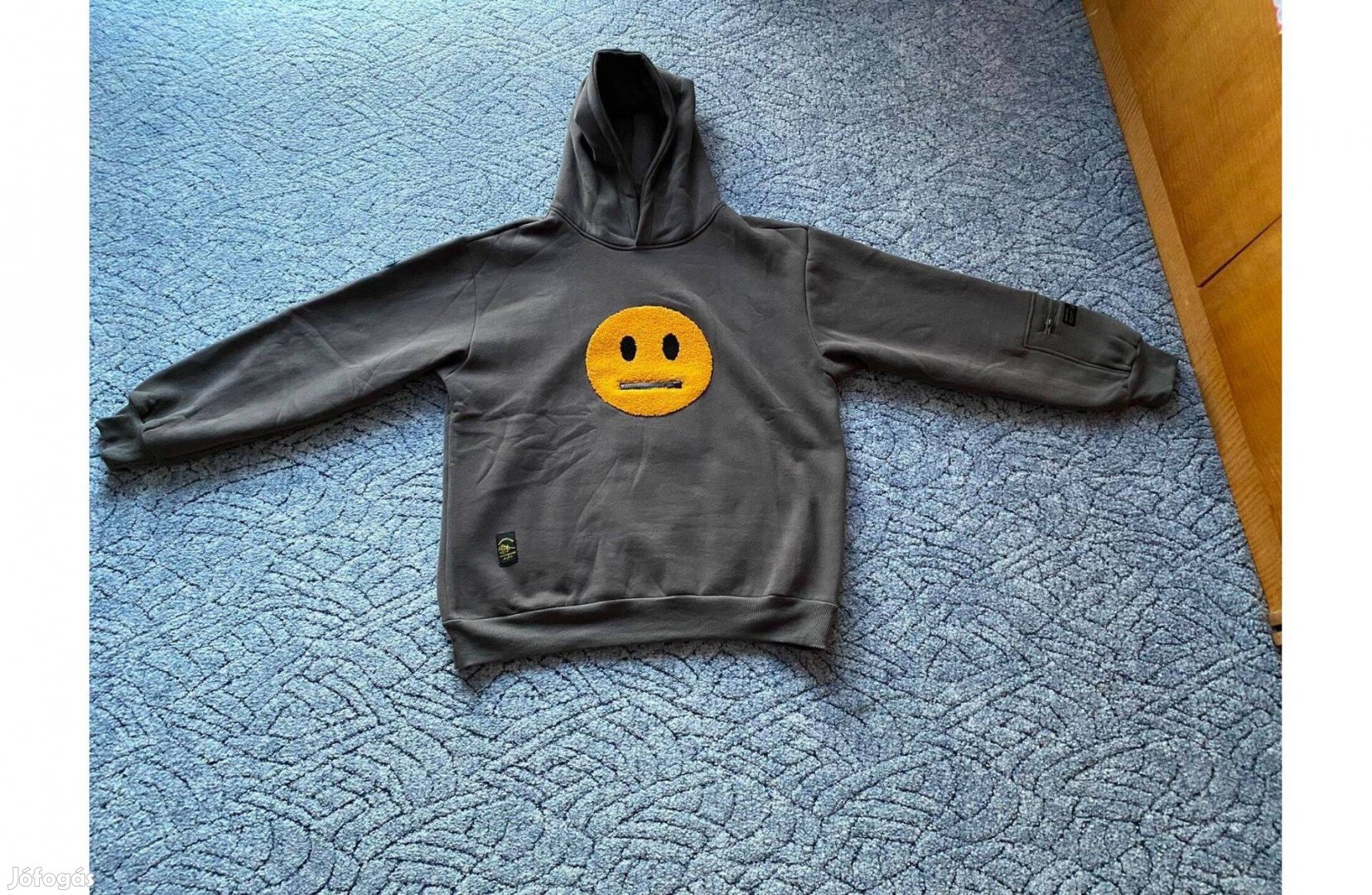 Új Smiley Patch kapucnis pulóver XL