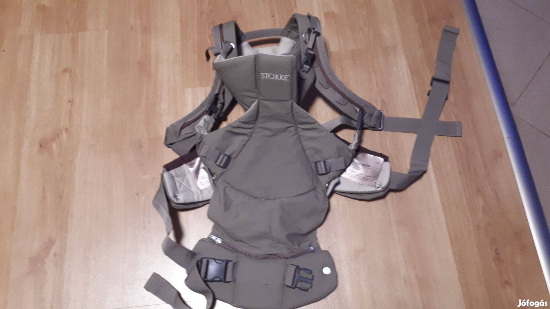 Új Stokke gyerek hordozó baba
