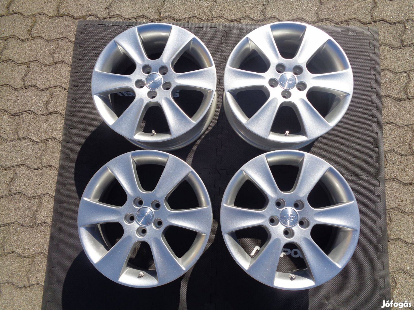 Új Subaru gyári alufelni 16-os, 5×100-as osztóval, eladó